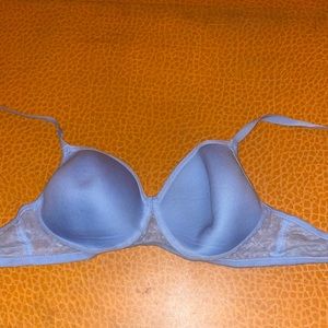 Unused Pretty secrets blue lace t-shirt bra